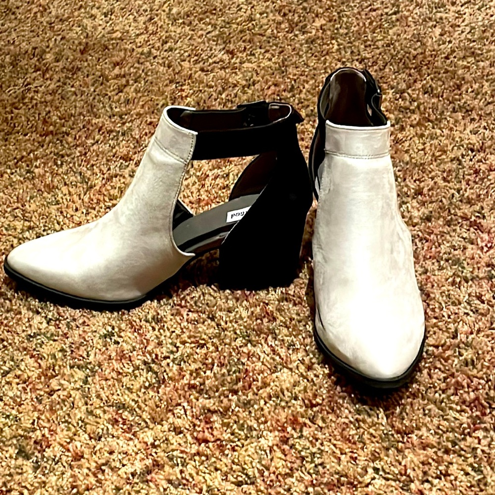 Not Rated Heels